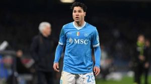الاتحاد المكسيكي يراقب موهبة نابولي أنطونيو فيرغارا